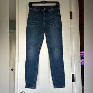 Lucky Brand 🍀 Dark Wash Skinny Jeans Size 4